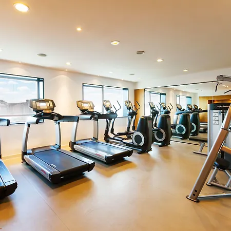 Beijing New World Centre Tongpai Hotel-2